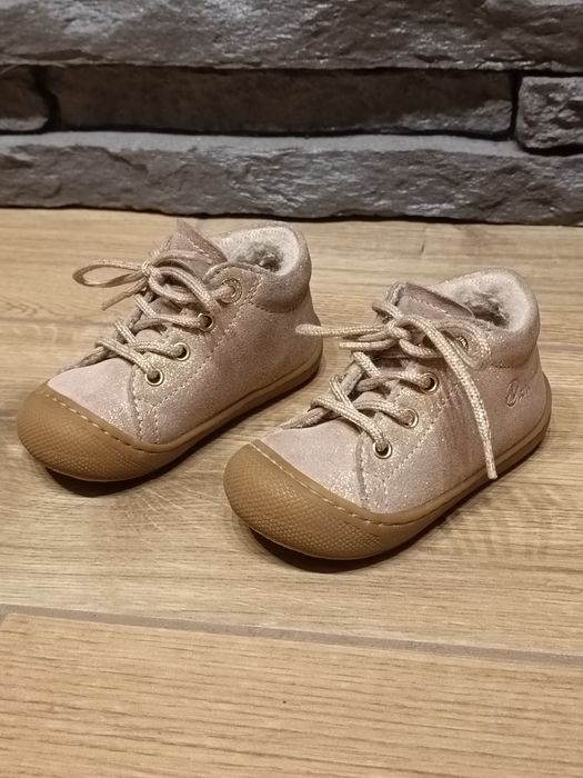 Buciki dziecięce sneakersy niskie Naturino Cocoon brokat roz. 20