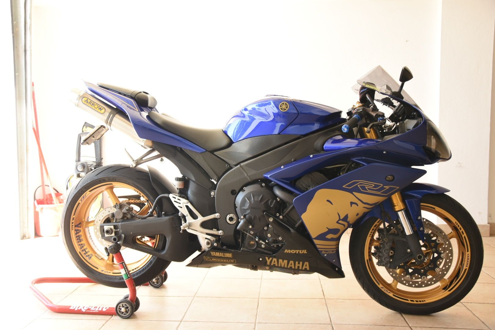 Yamaha r1 modelo 2007/2008