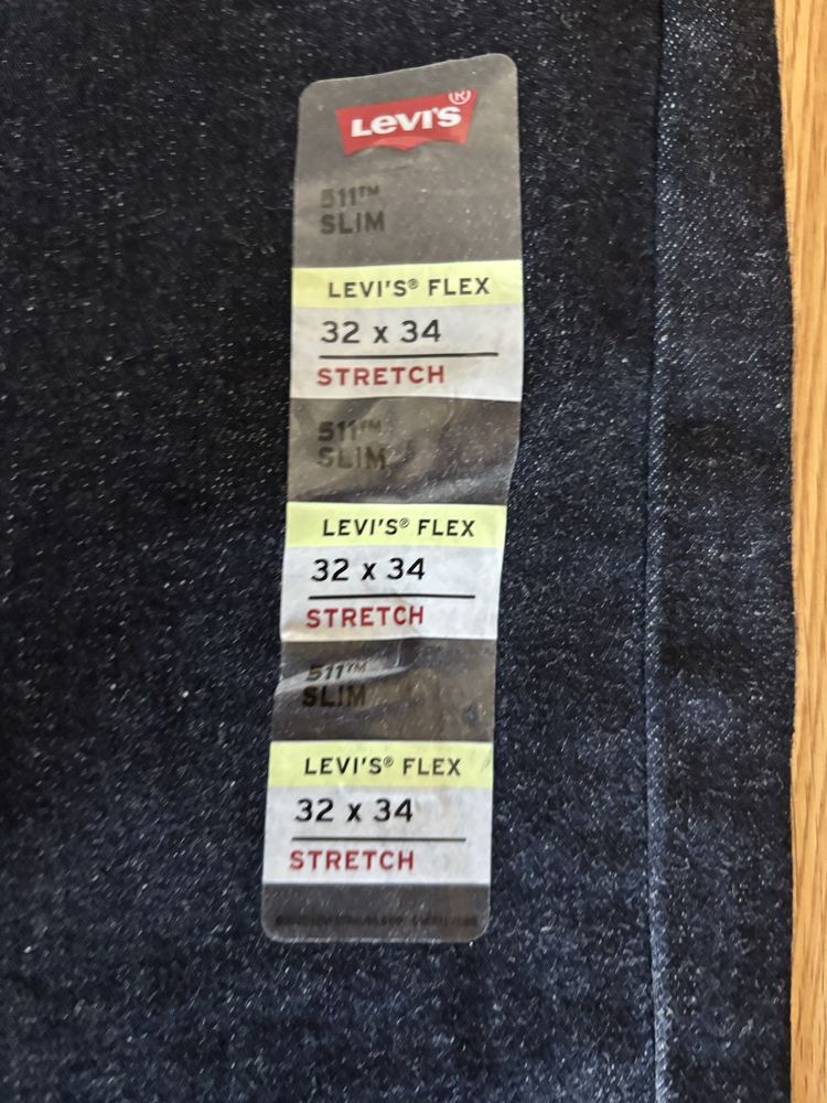 Calcas LEVI’S novas e originais compradas nos Estados Unidos