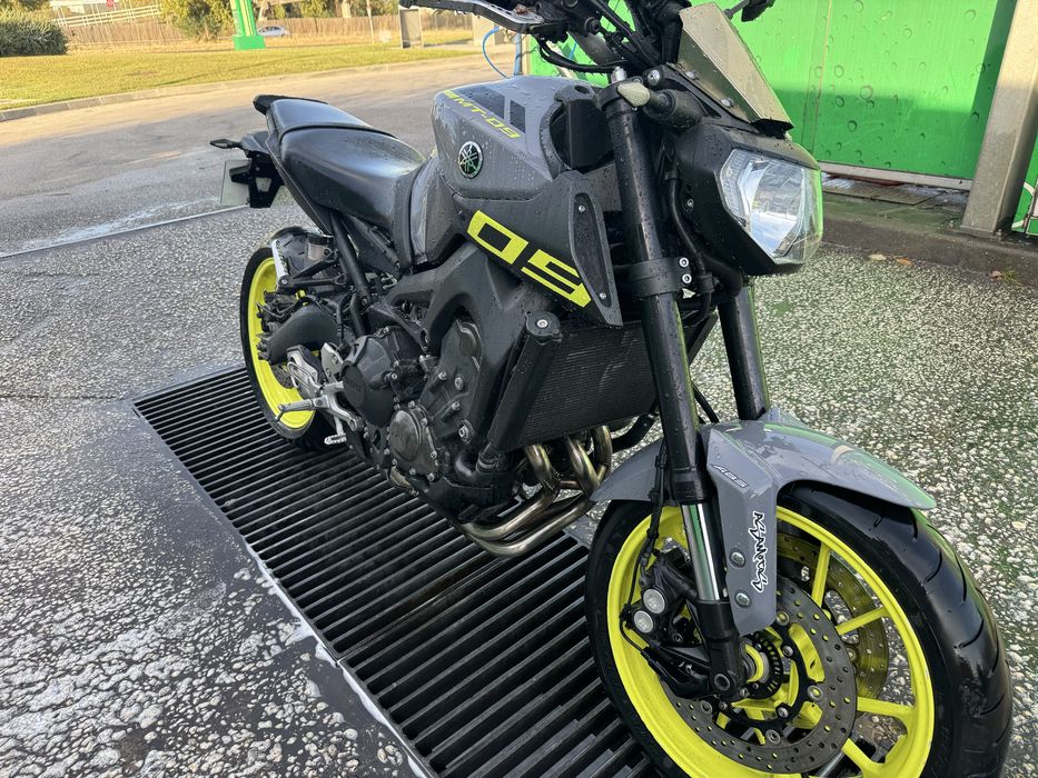 Vendo Yamaha MT09