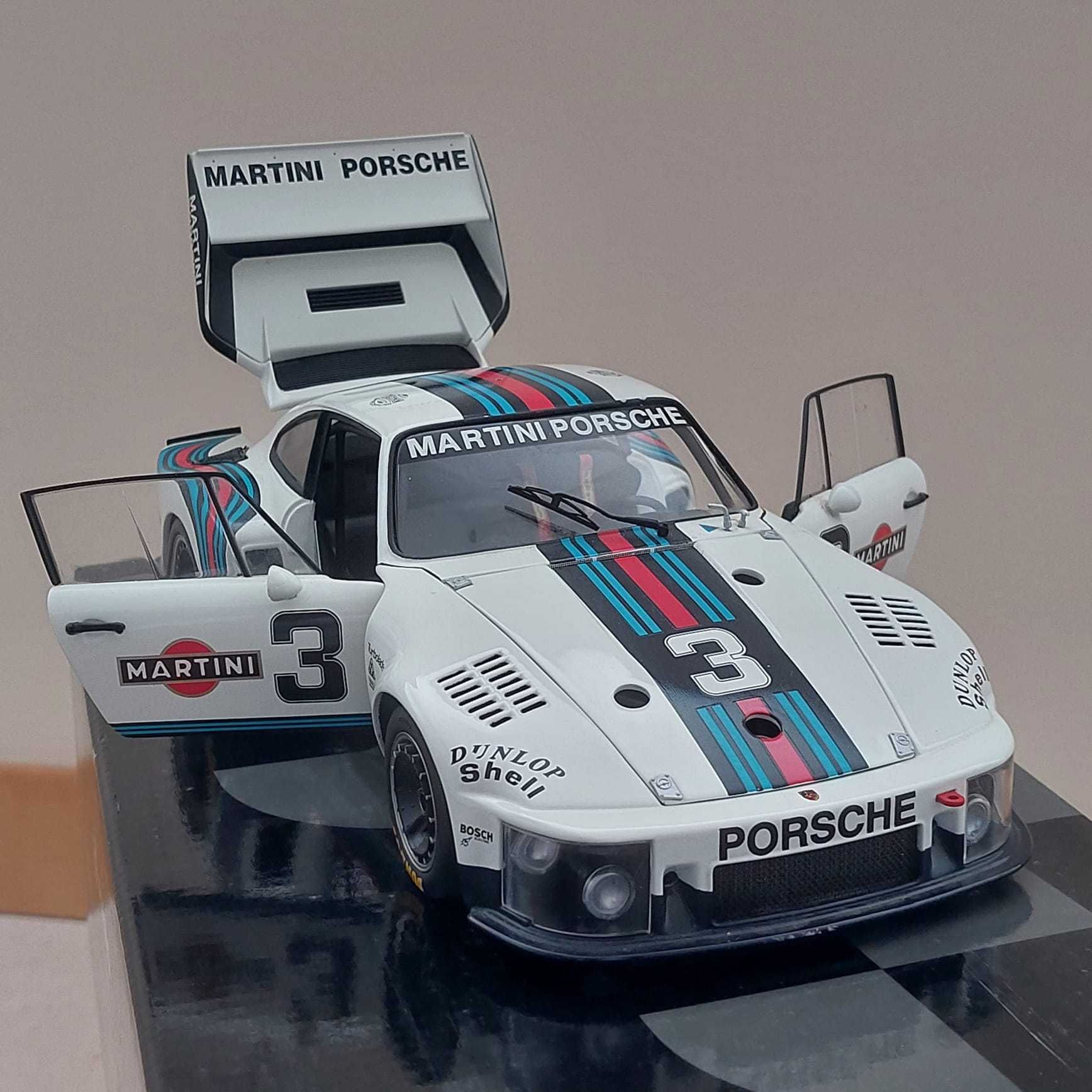 Miniatura Porsche 935 Turbo #3 Martini Racing 6H Dijon 1976 EXOTO 1:18