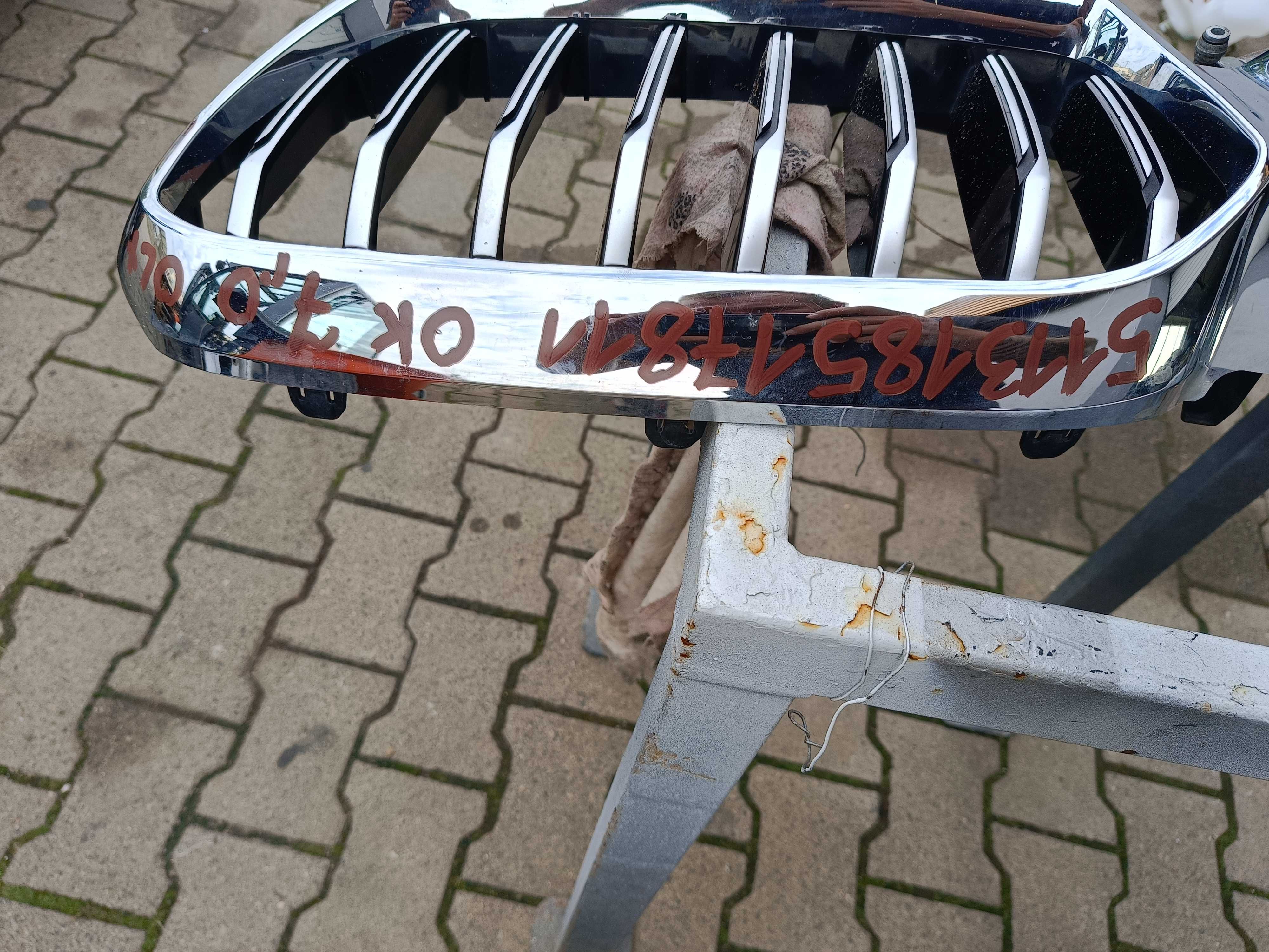 Atrapa chłodnicy grill BMW G30/G31