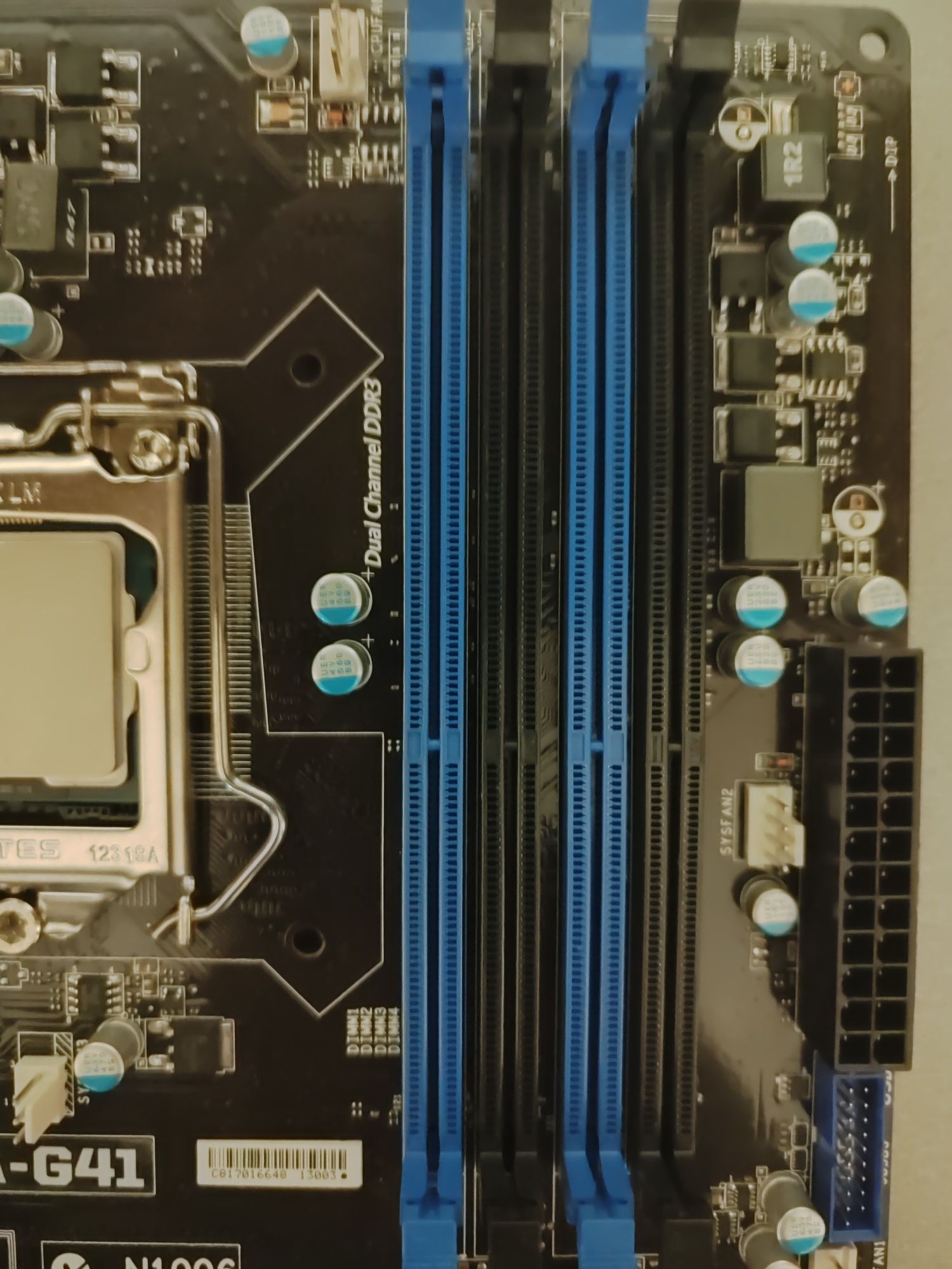 Материнская плата MSI B75A-G41 (s1155, Intel B75, PCI-Ex16)