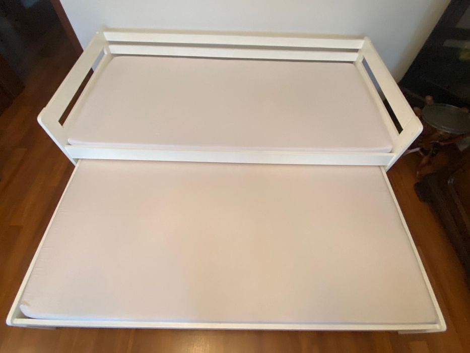 Łóżko drewniane rozkładane młodzieżowe