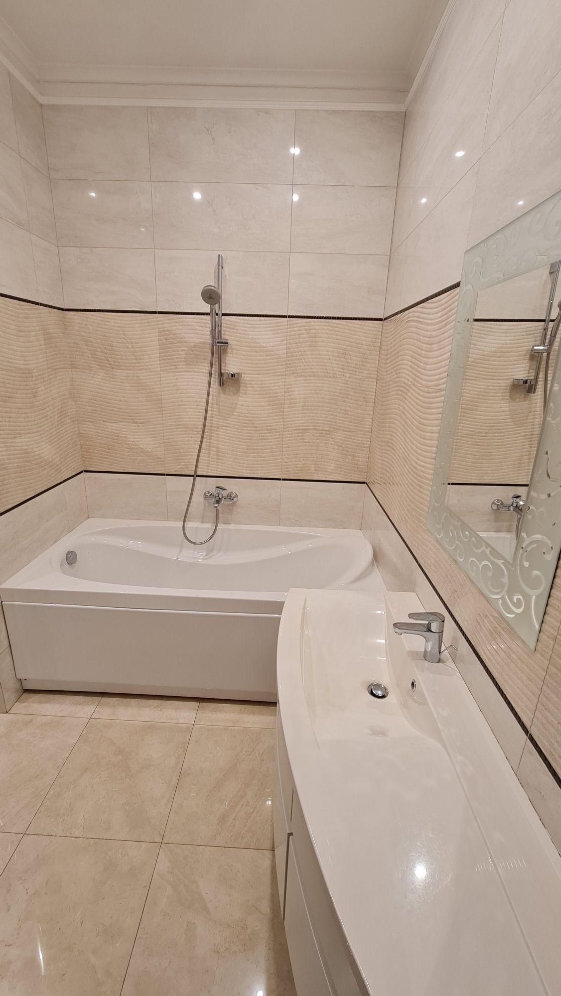 Пентхаус с террасой 340 м2. Бессарабская площадь !