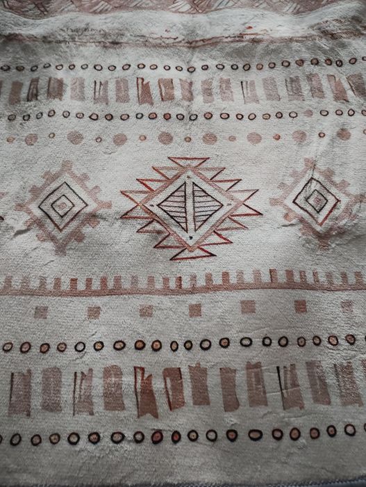 Mata 97 cm x 158 cm dywanik nowy