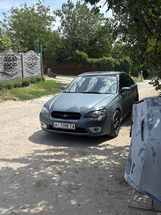 Subaru Legacy 2006 бензин