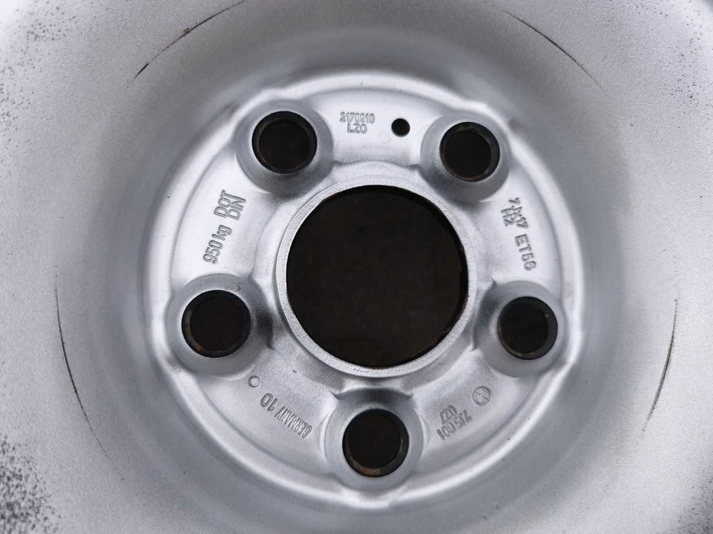 Felgi stalowe 17 VW Transporter T5 T6 Multivan Caravella KPL