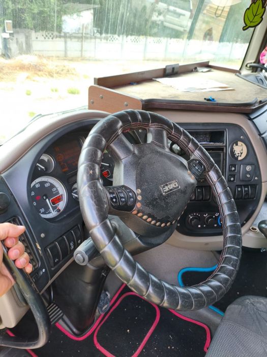 Напівпричіп самоскид