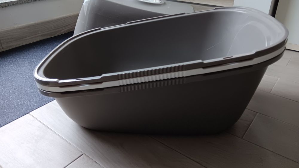 Caixa de areia com peneira