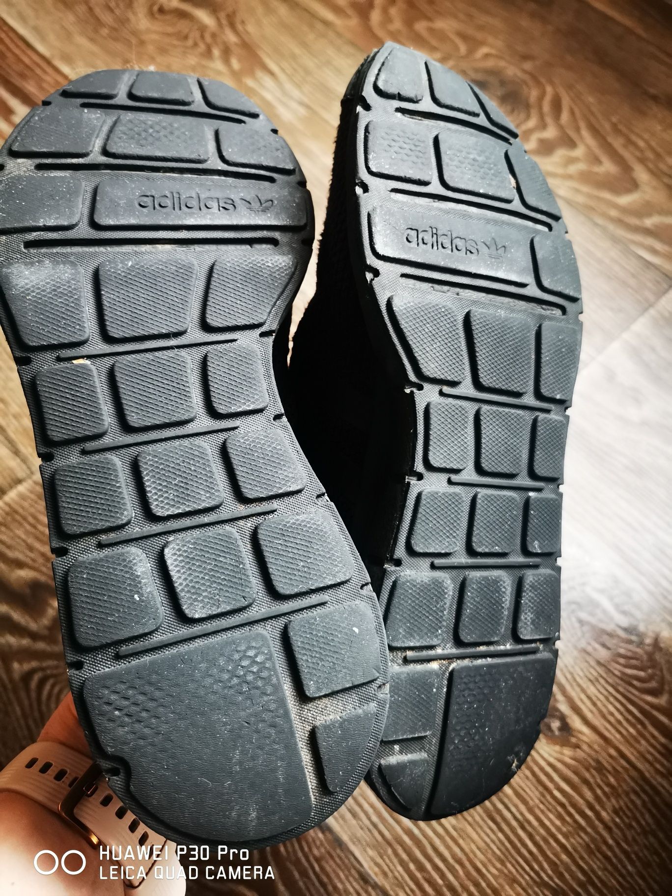 Кросівки adidas р.38, оригінал