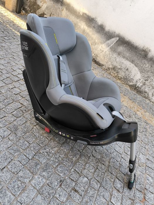 Cadeira Auto Britax Römer Dualfix Plus 360º Isofix – Bom Estado