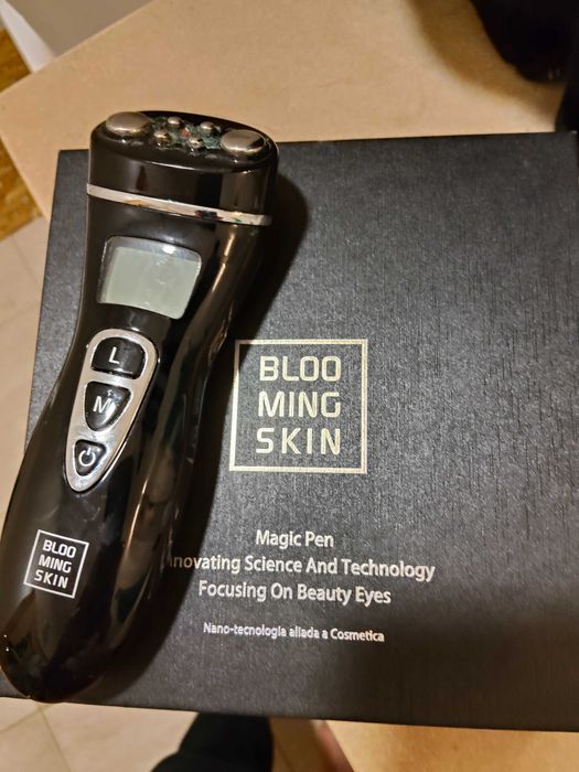 Equipamento Blooming Skin