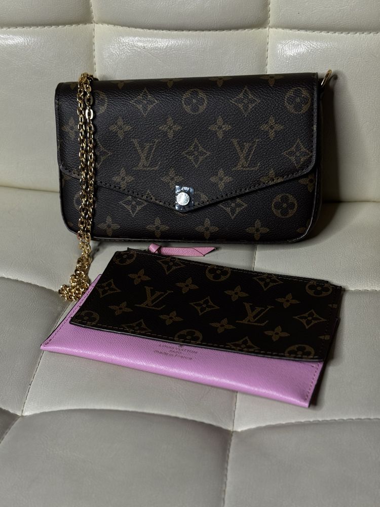 Стильний клатч від Louis Vuitton