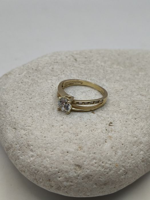 Złoty Pierścionek R.16 Pr.585 Nowy Zapraszamy