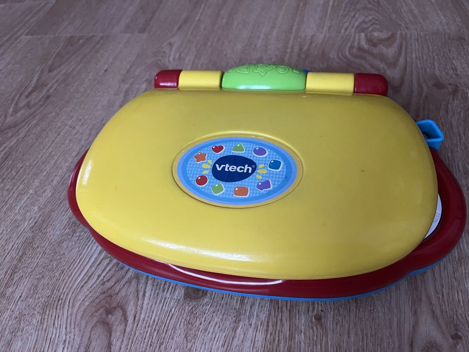 Zabawkowy laptop vtech