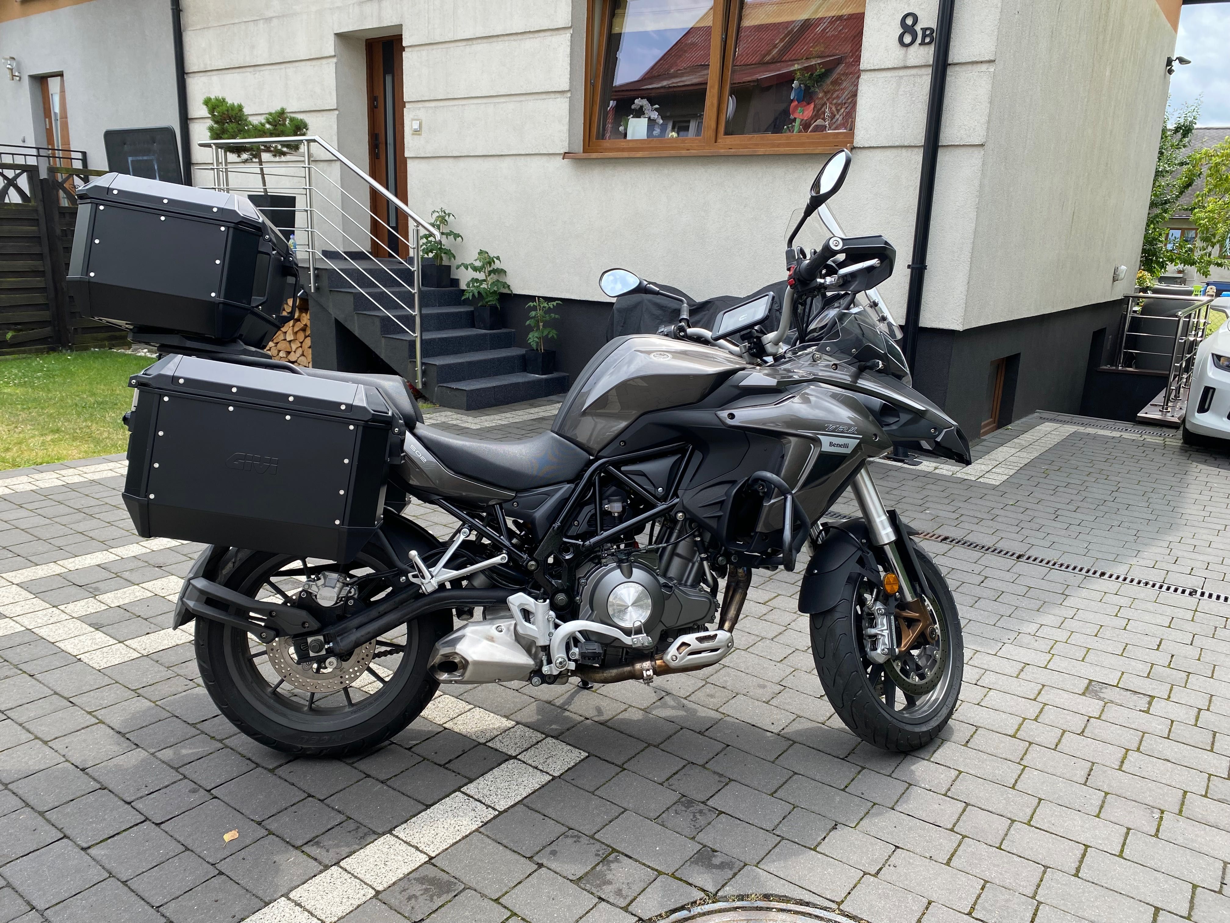 Benelli TRK 502, stan idealny, doinwestowany, kufry!