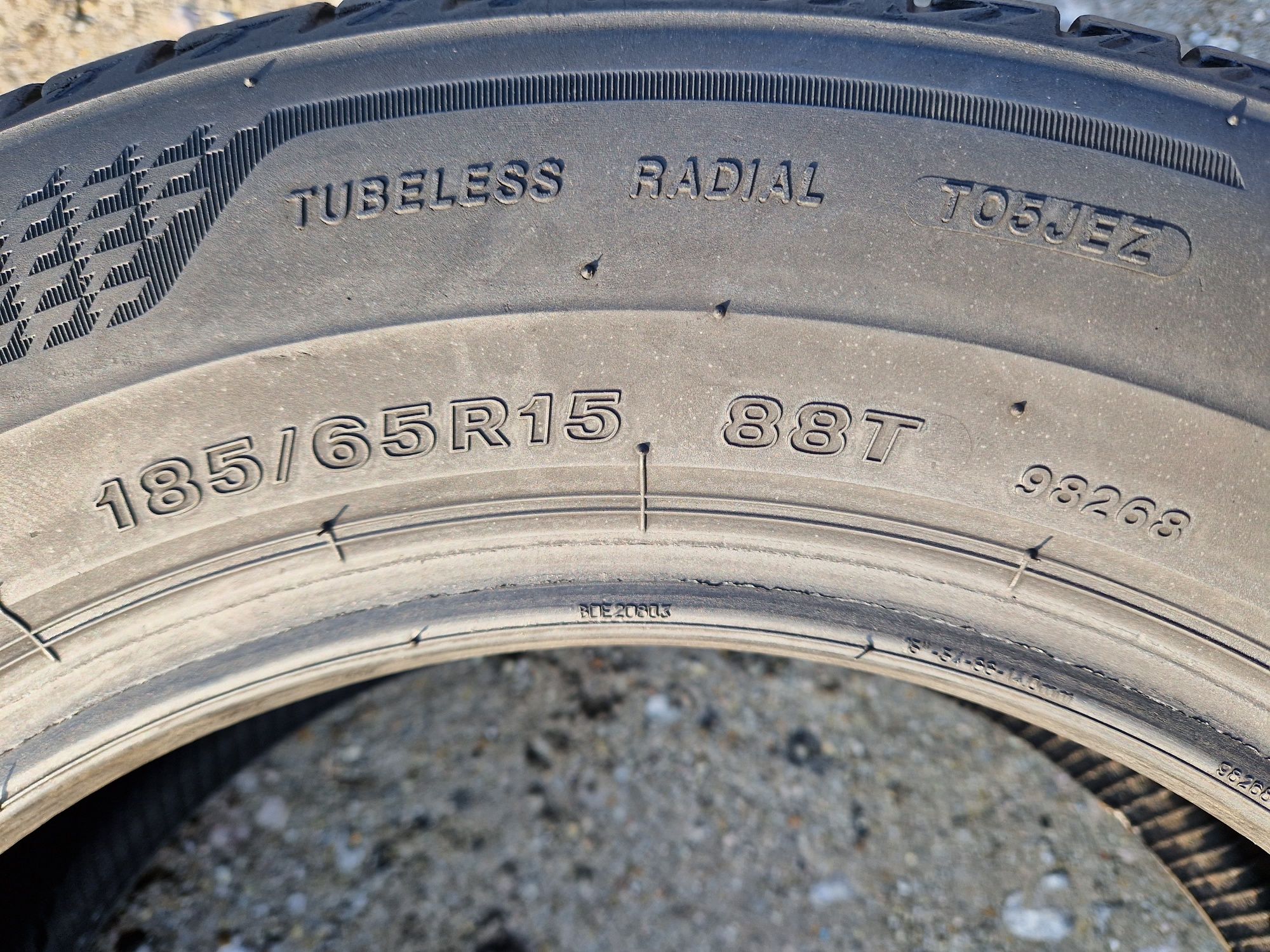 Opony letnie Bridgestone Turanza T005  185/65r15 (88T)