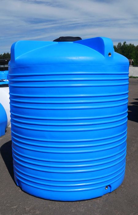 Купити бочку для запасу води на 5000 л, бочка на 5 кубів
