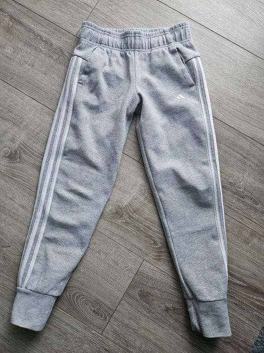 Spodnie dresowe adidas 128/ 134