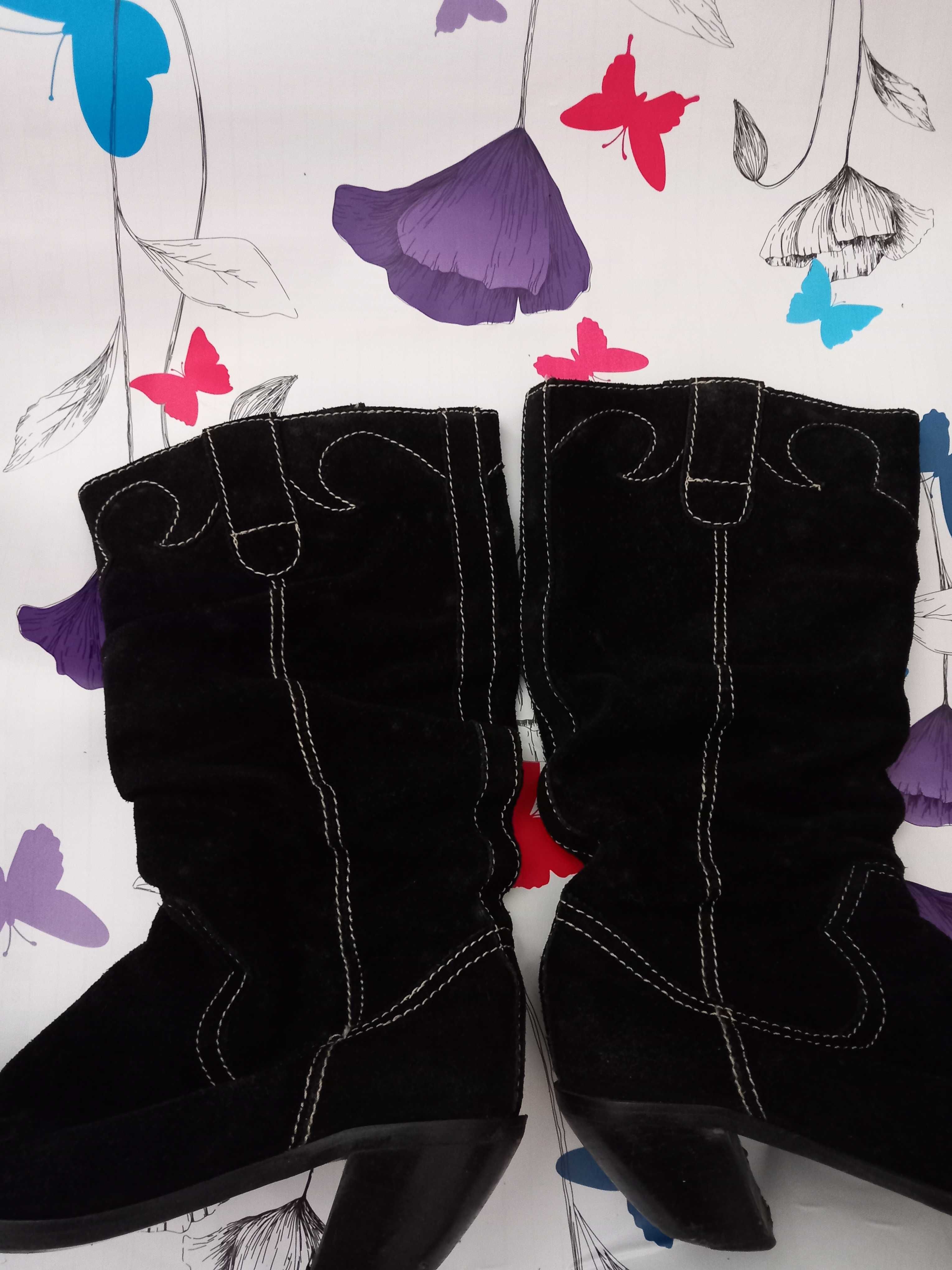 Botas TEXANAS em Camurça - Foreva - Usadas