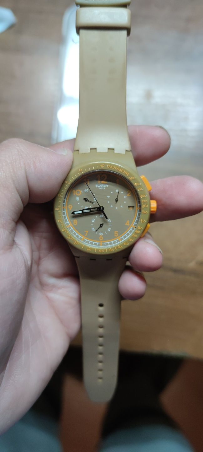 Часы наручные Swatch