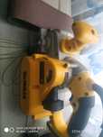 Шліфмашина стрічкова DeWalt DW 433