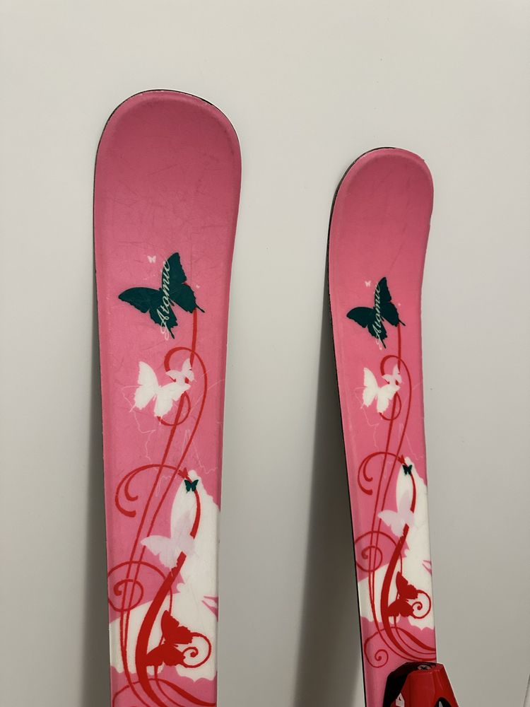 Narty slalomowe dla dziewczynki 6 – 8 lat a tomik 100 cm
