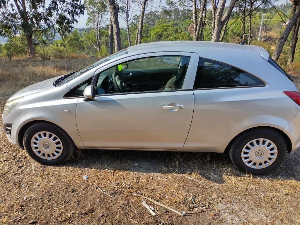 Opel Corsa 1.3 CDTI Comercial 2011