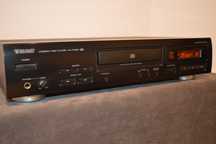 Odtwarzacz DC TEAC CD-P1160D