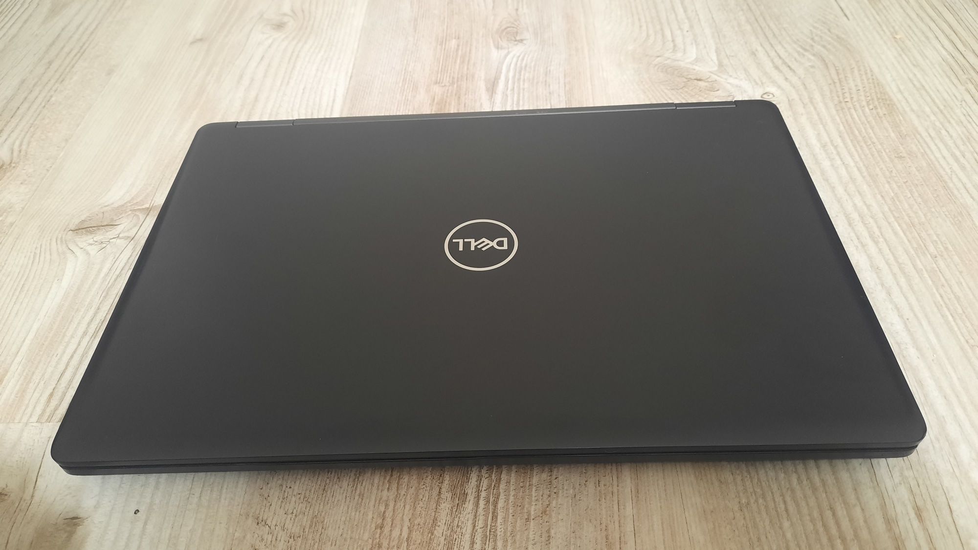 Dell-5490/I5-8350u/ddr4-16GB/SSD NVME-512GB