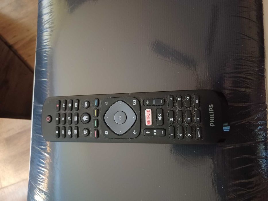 Sprzedam Telewizor Philips 43PUS8057/12  43-calowy 4K UHD  LED Smart
