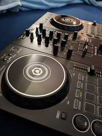 Pioneer DDJ-400 konsola