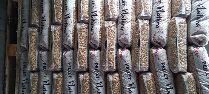 Pellet NATURA 100 % Pelet iglasty - wyprodukowany z czystej TROCINY !!