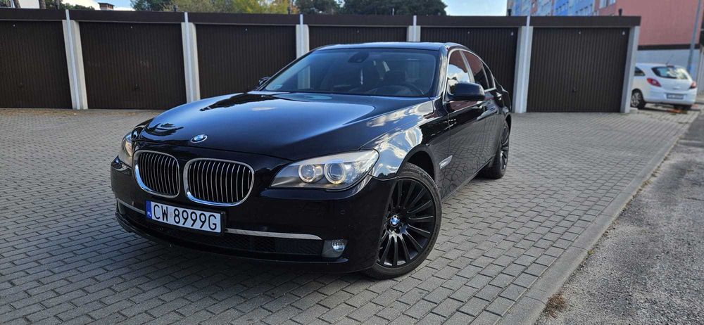 BMW 7 F01 2011r. 3.0d 245KM