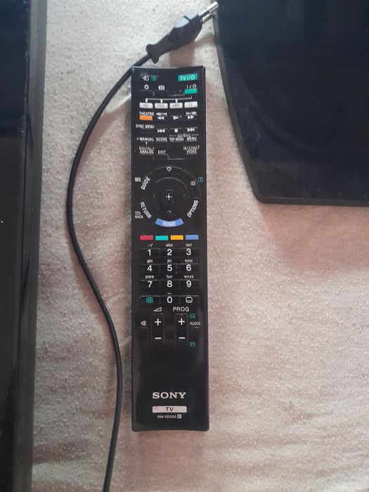 TV Sony Bravia de 40 polegadas em perfeitas condições.