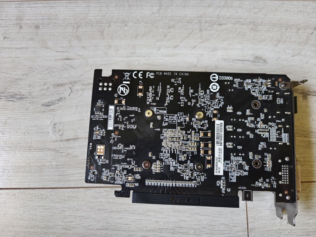 NVIDIA  GeForce GTX 1050