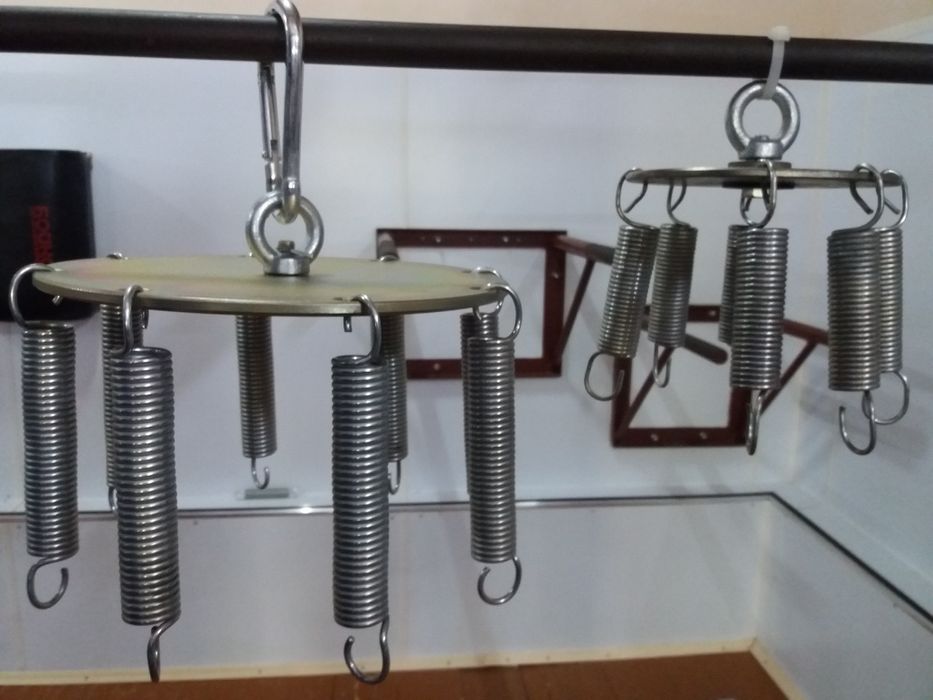 Пружина сжатия растяжения с зацепами для качели батута крепеж,кручения