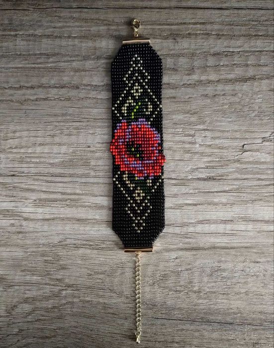 Bransoletka ręcznie robiona z czeskich koralików