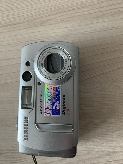 Цифровий фотоапарат