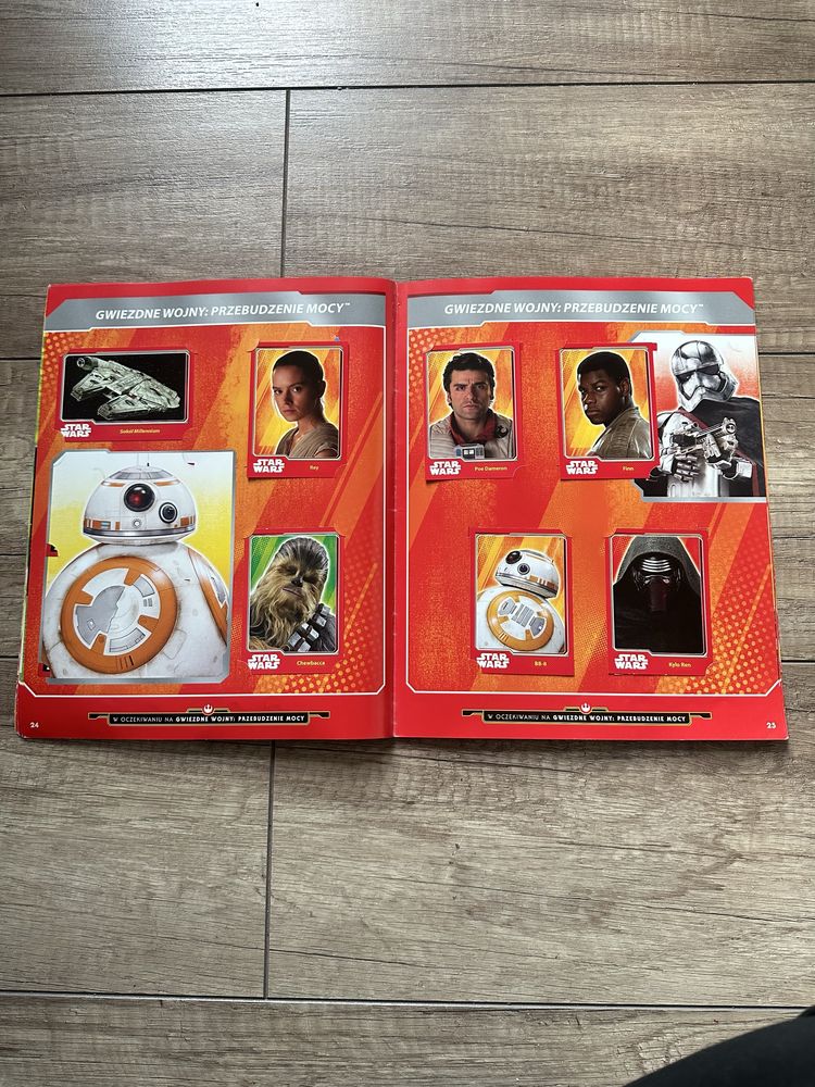 Figurki Star Wars Stikeez + album z kartami