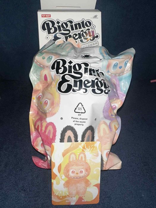 Labubu Popmart Big Into Energy