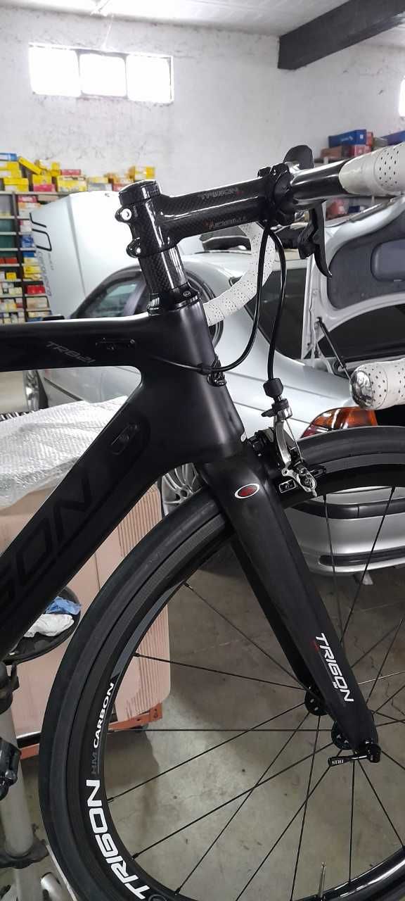 Bicicleta 100% carbono Trigon