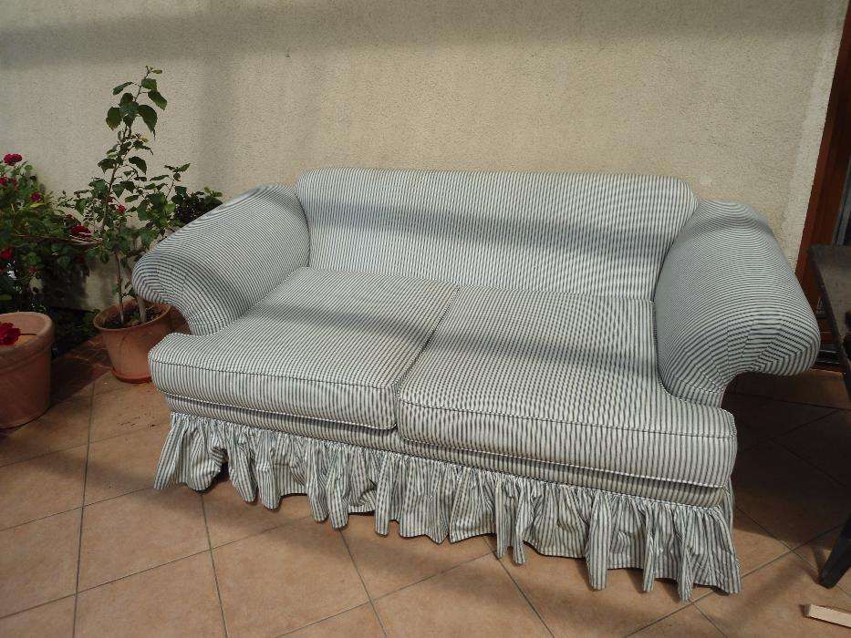 Sofa stylizowana