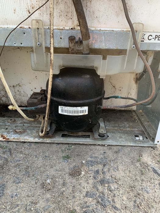 Морозильная камера Indesit