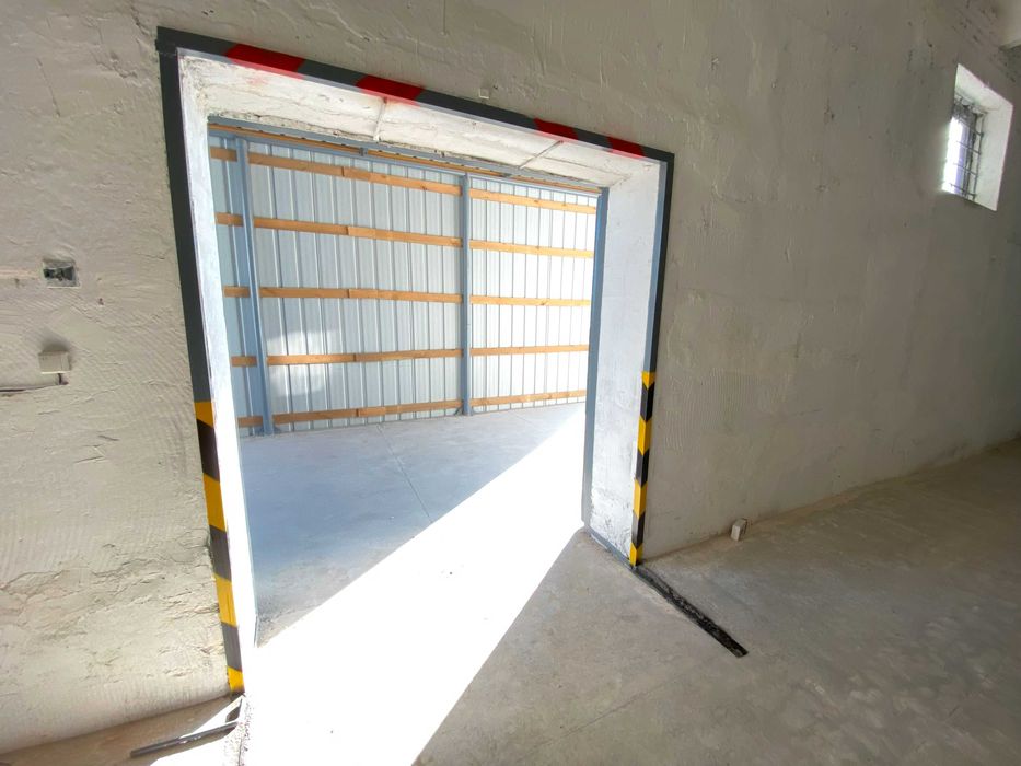 Оренда складського приміщення 1350м2