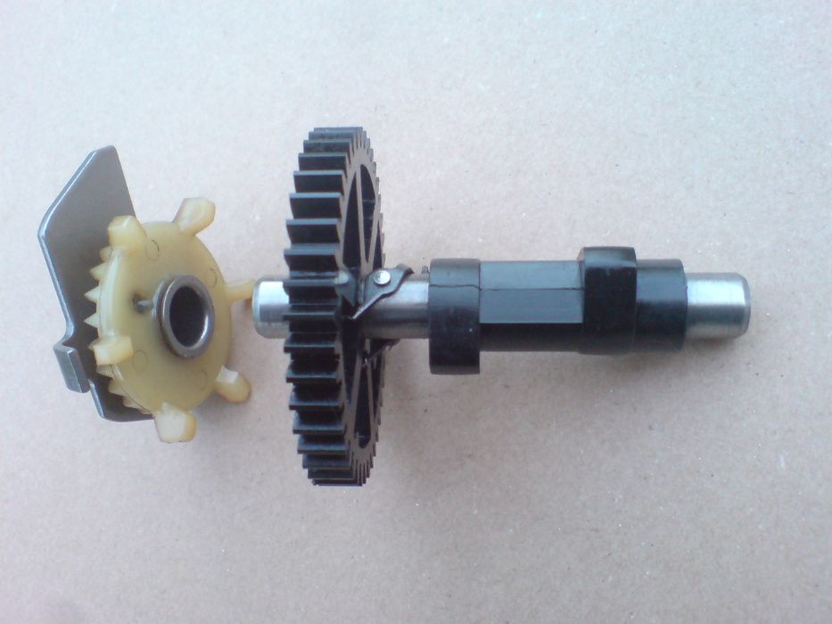 Wałek rozrządu Briggs&Stratton Classic Sprint Series 450 500,550