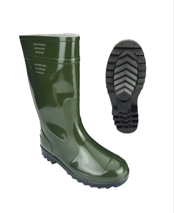 Резинові чоботи.