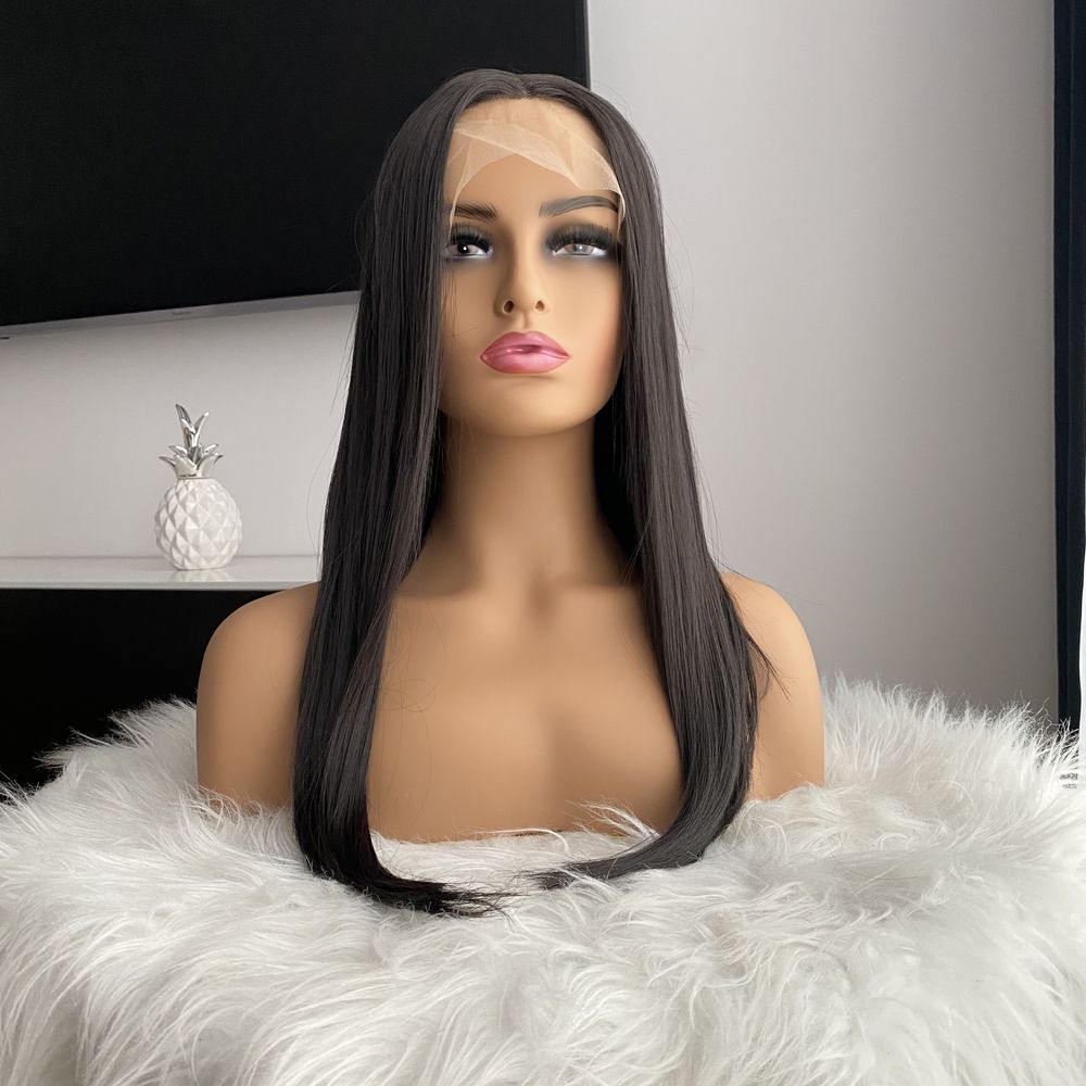 Peruka ciemny brąz 55 cm lace front