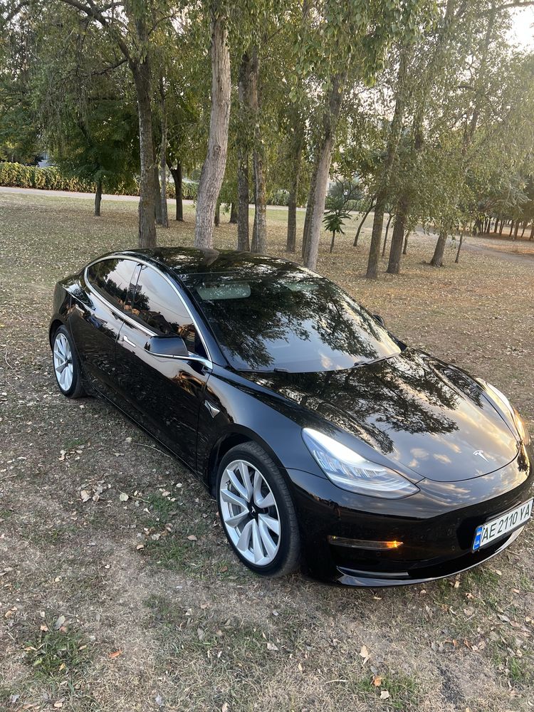 Tesla model 3 dual motor 2019